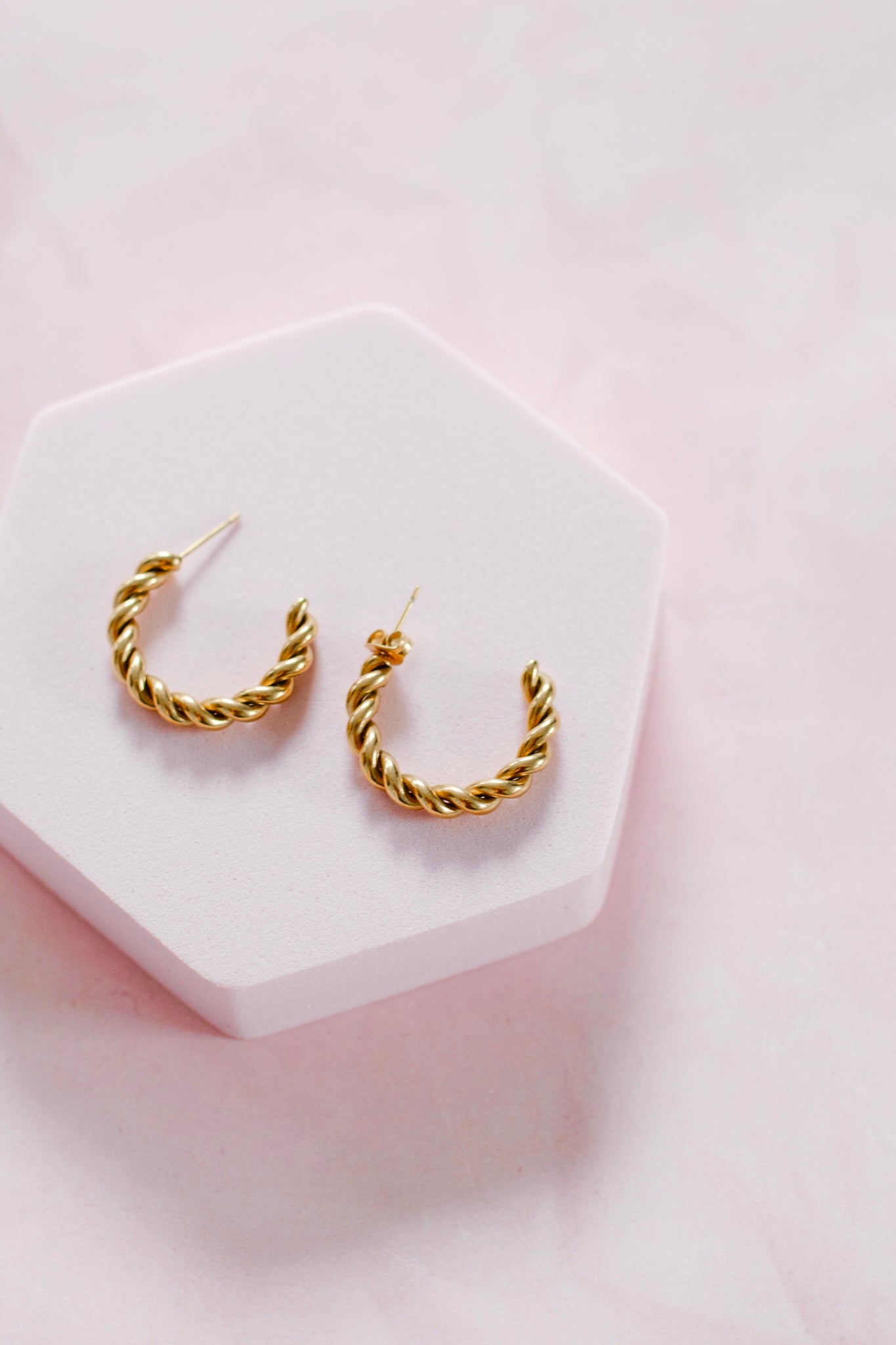 Gianna Hoops