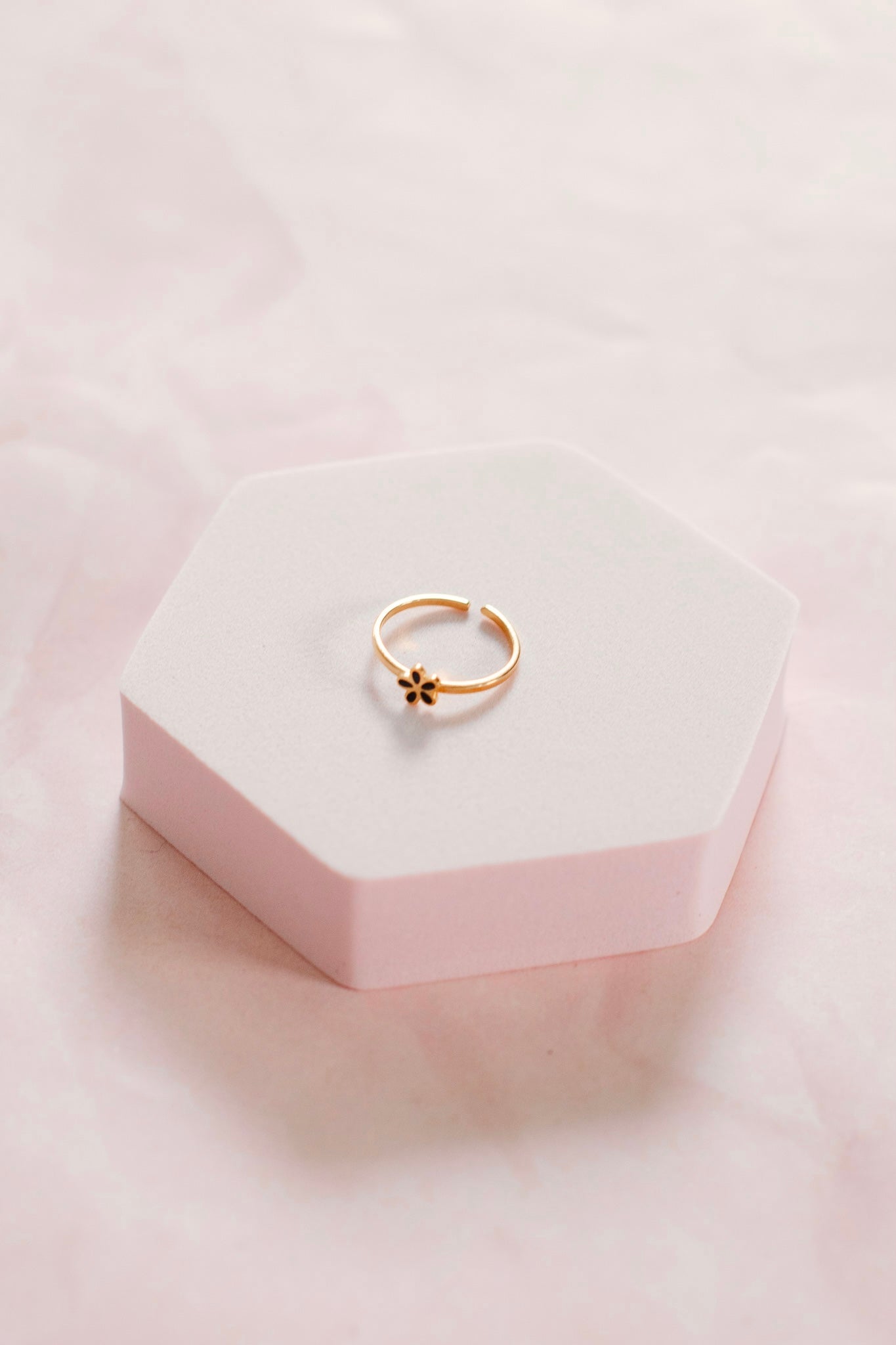 Baby Daisy Ring